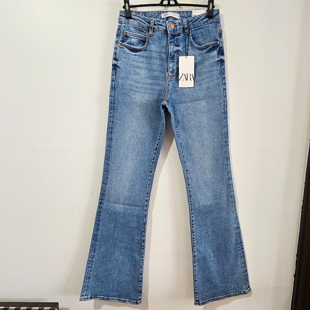 Zara Jeans Flare Fit High Rise Stretch - Medium Wash - W's Size 8 - 7223/225/427